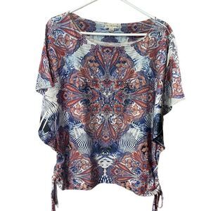 Live and let live size large size L dolman sleeves studded top